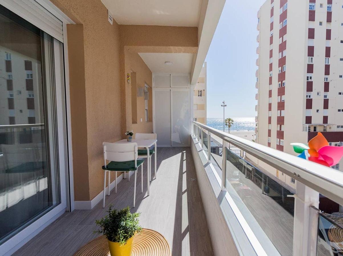 Victoria - Apartamento Playa Cádis Exterior foto