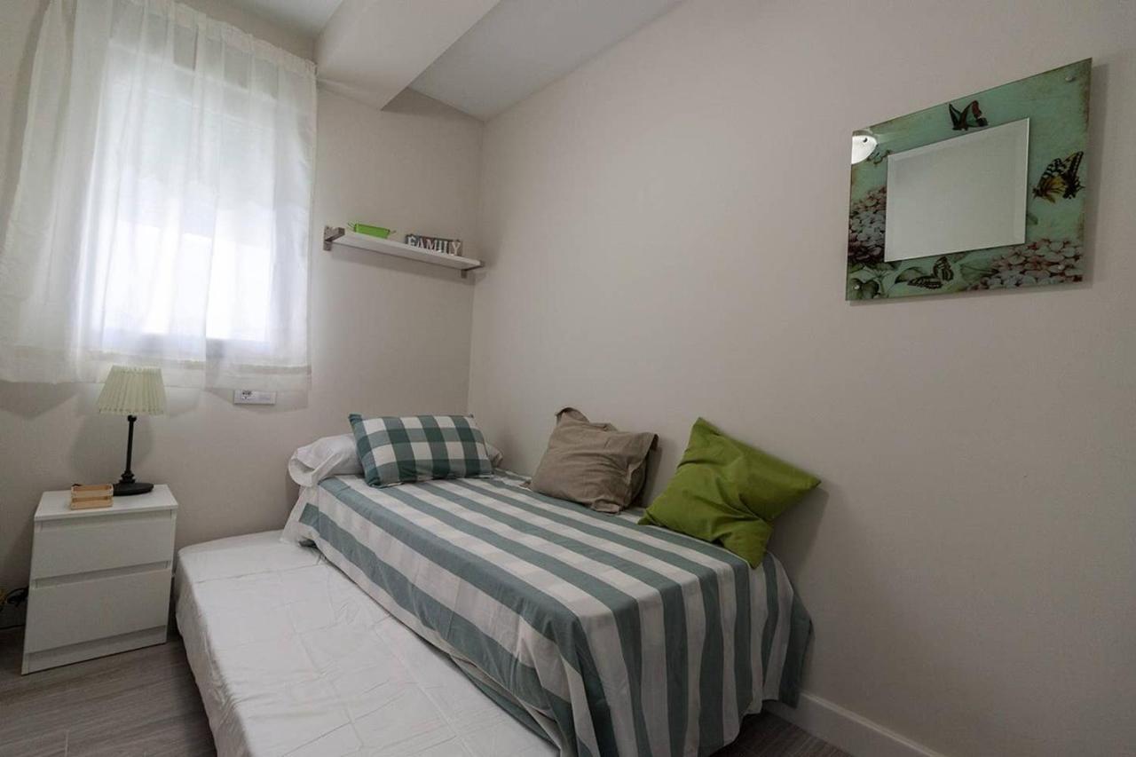 Victoria - Apartamento Playa Cádis Exterior foto